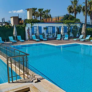 https://uras-beach-hotel.turkeyfethiyehotels.com